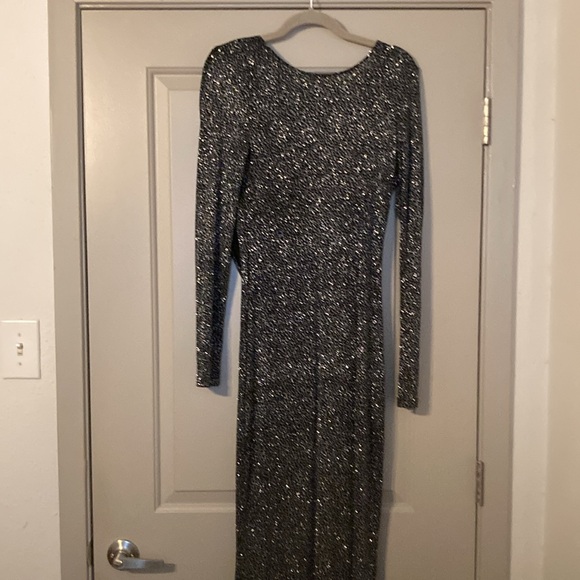 Issue New York Illusion Gown in Black/Silver| Sz M - Picture 5 of 12